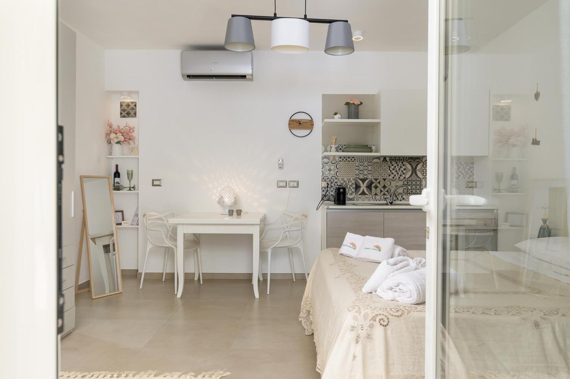 Mandorlocarrubo'S Suite Ostuni Exterior photo